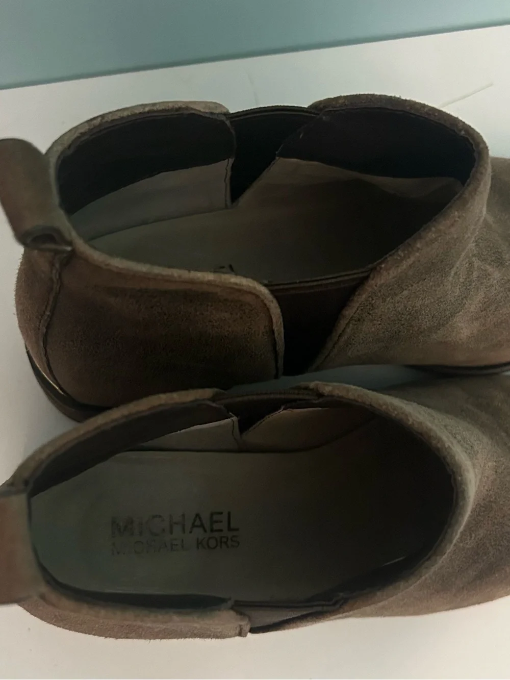 Michael Kors offers welcome